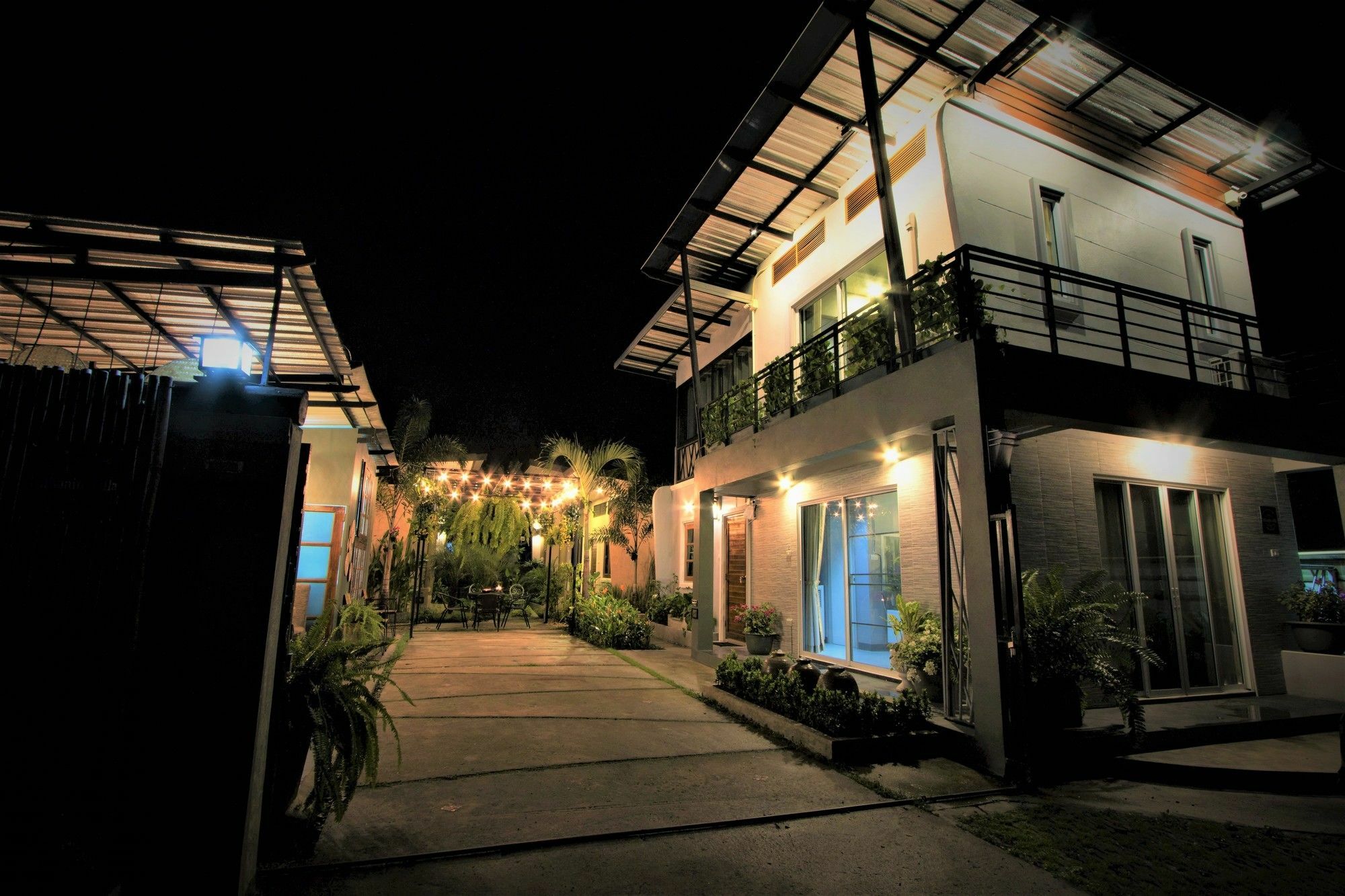 Hotel Casa Malee Chiang Mai Exterior foto